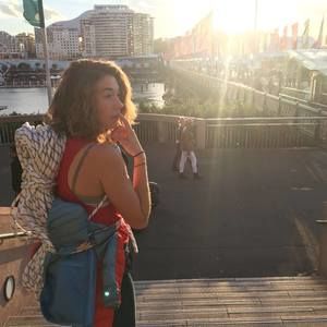 Meet your Posher, Emma